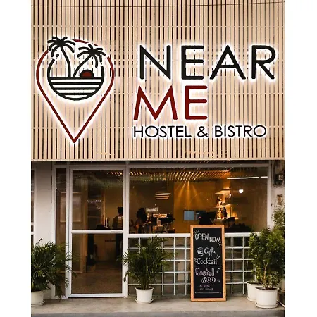 Near Me Hostel And Bistro